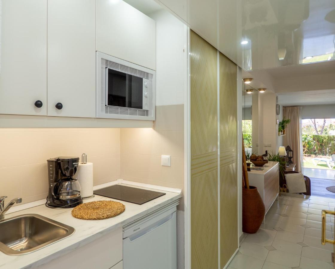 Miraflores, Beach Apartment, Apartamento En La Playa ! Ла Кала де Михас Екстериор снимка