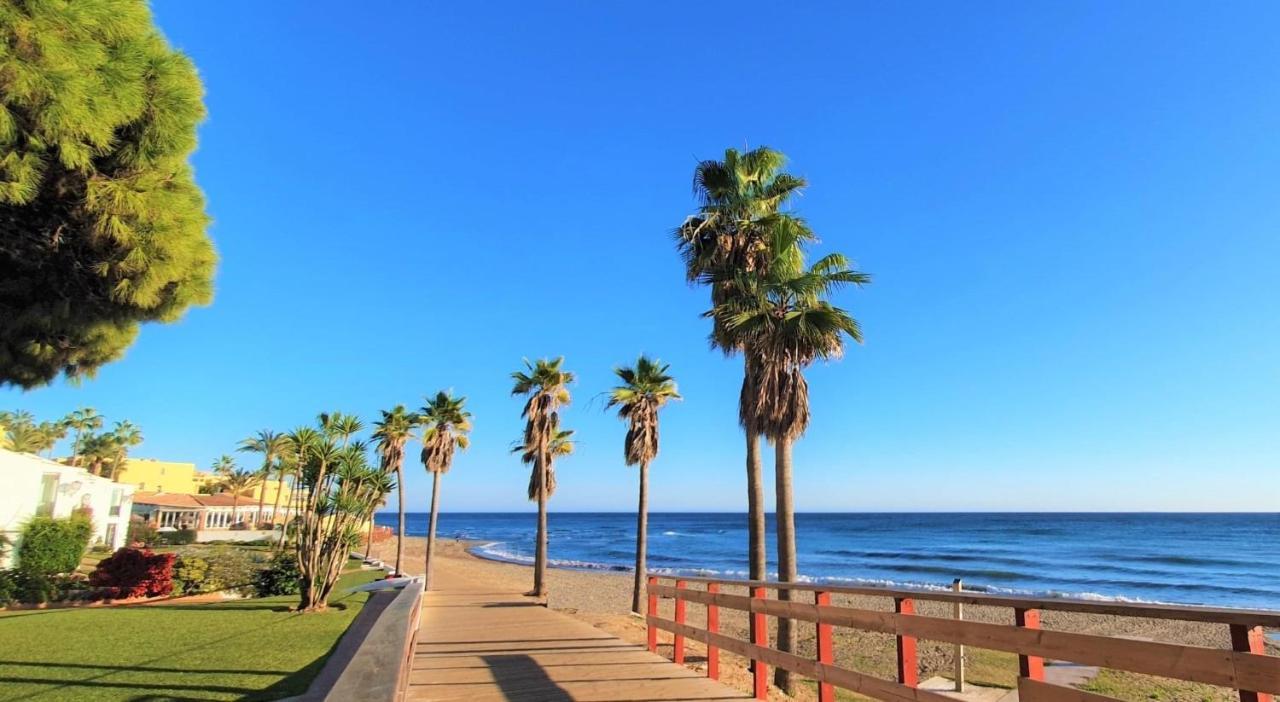 Miraflores, Beach Apartment, Apartamento En La Playa ! Ла Кала де Михас Екстериор снимка