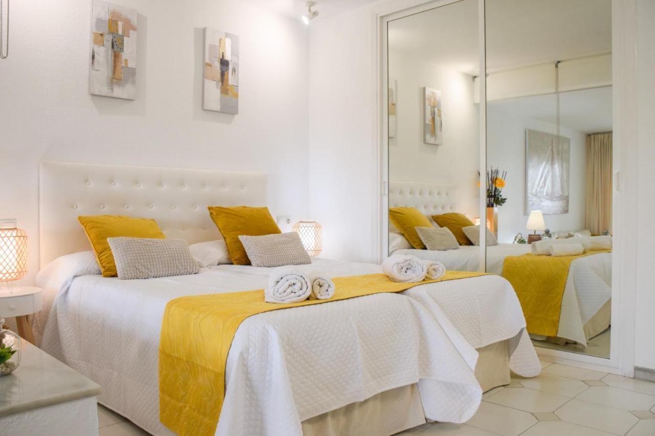 Miraflores, Beach Apartment, Apartamento En La Playa ! Ла Кала де Михас Екстериор снимка