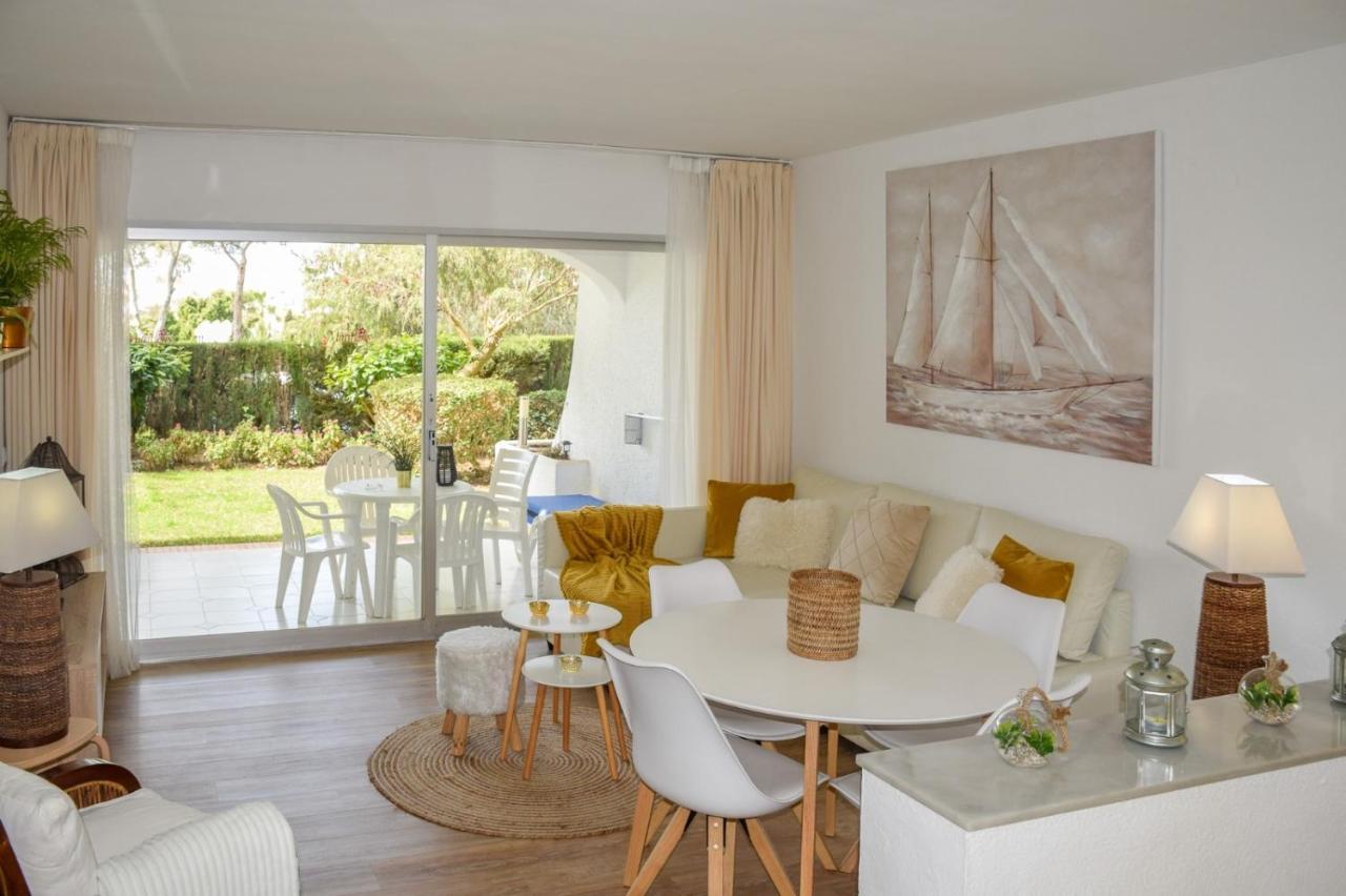 Miraflores, Beach Apartment, Apartamento En La Playa ! Ла Кала де Михас Екстериор снимка